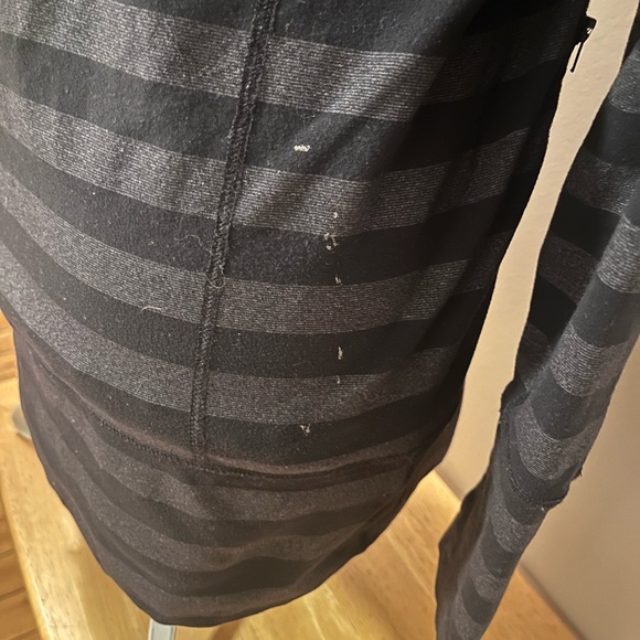 2/$50 Lululemon Stride Jacket - Size 10 - Black Micro Macro Stripe (As is) - Picture 12 of 12